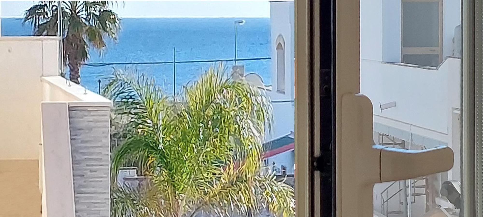 מרינה די פסקולוזה Lovely House Risveglio Fronte Mare מראה חיצוני תמונה